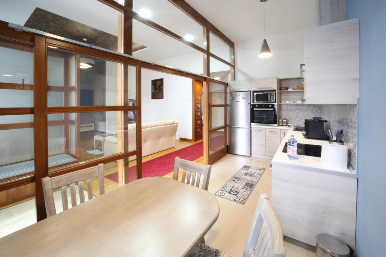Virag Apartman Luxury Odorheiu Secuiesc Exterior foto