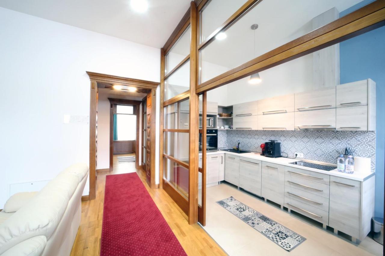 Virag Apartman Luxury Odorheiu Secuiesc Exterior foto