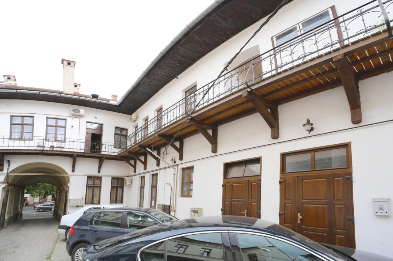 Virag Apartman Luxury Odorheiu Secuiesc Exterior foto